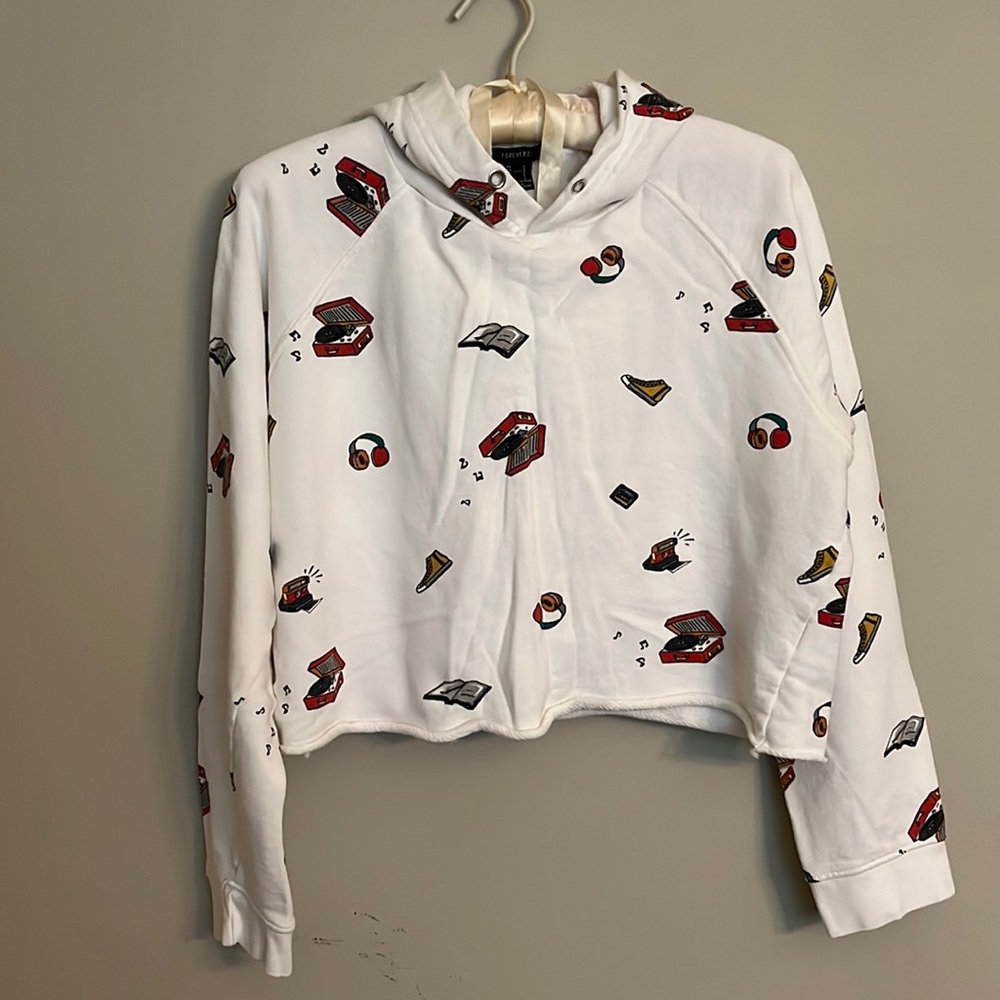 cropped hoodie